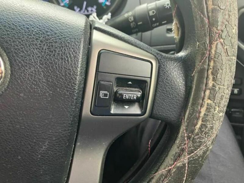 LAND CRUISER PRADO-21