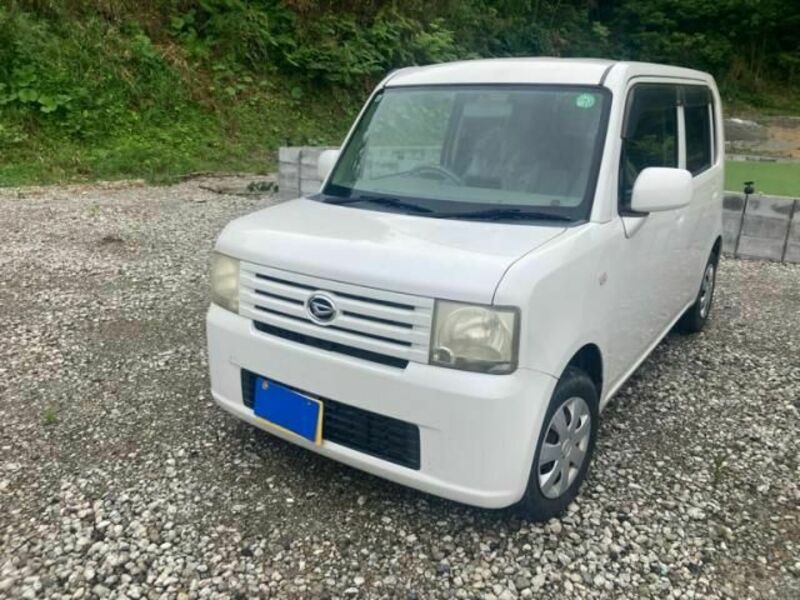 DAIHATSU MOVE CONTE