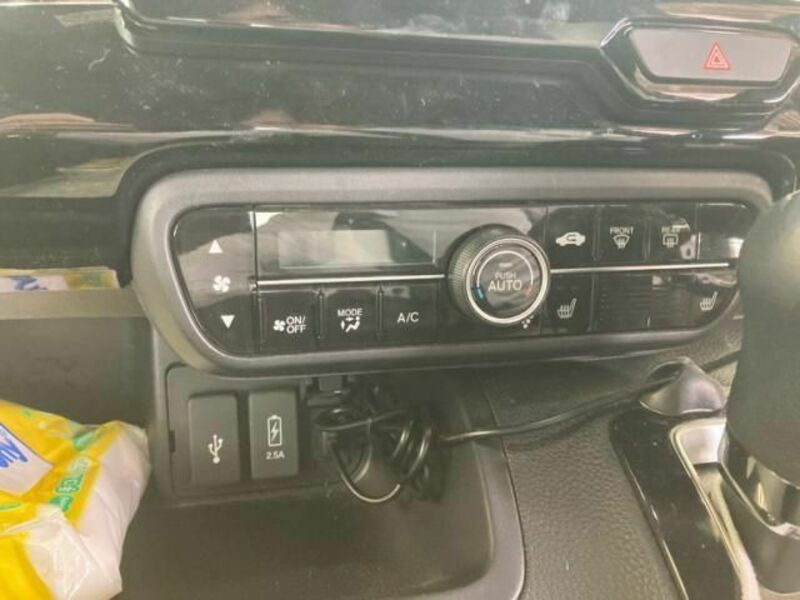 N BOX CUSTOM-22