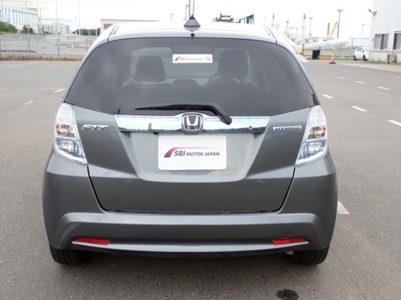 FIT HYBRID