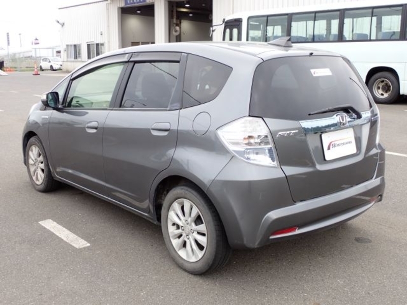 FIT HYBRID