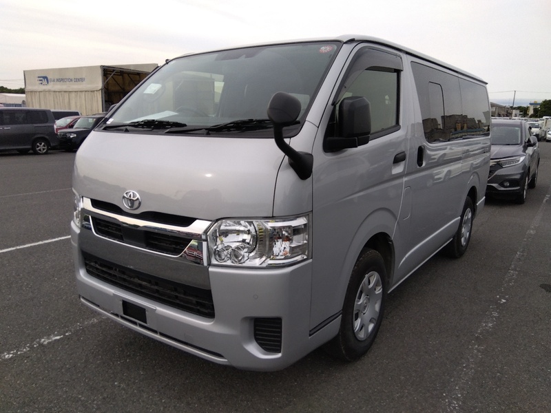 HIACE VAN
