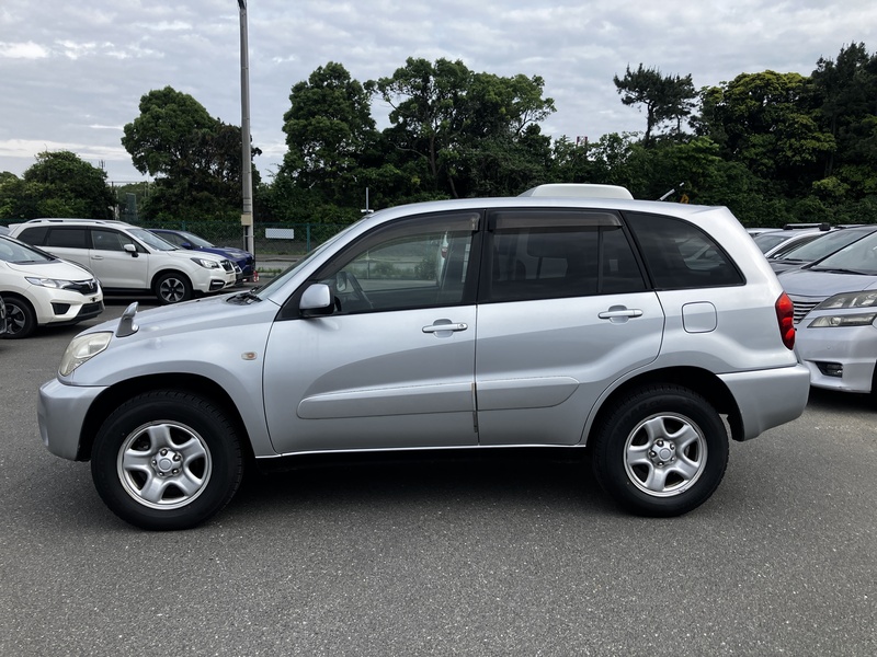 RAV4-1