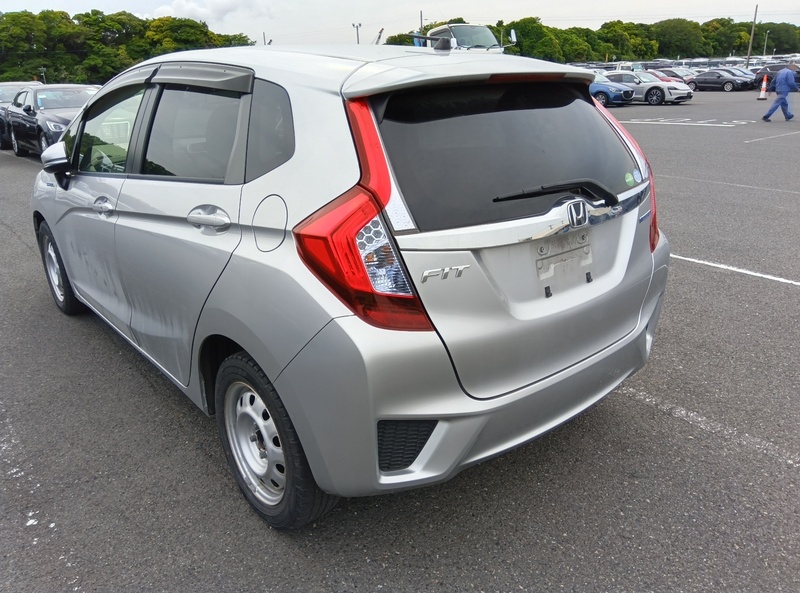 FIT HYBRID