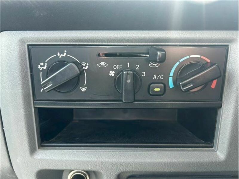 CLIPPER TRUCK
