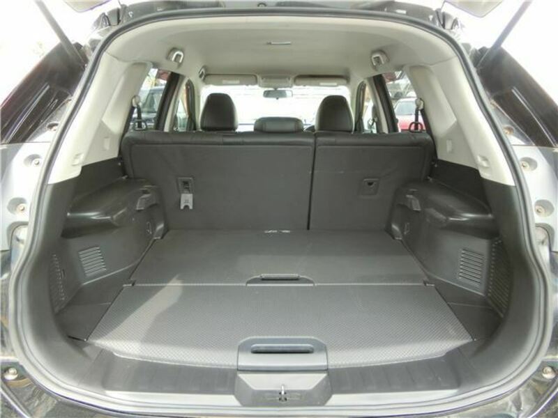 X-TRAIL-31