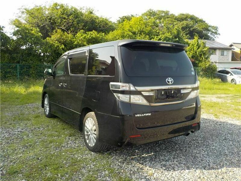 VELLFIRE