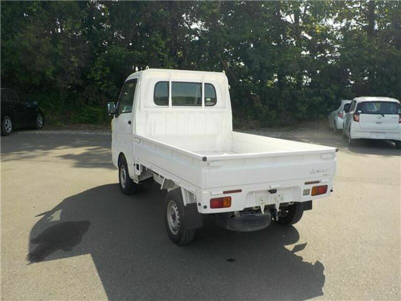 HIJET TRUCK-1