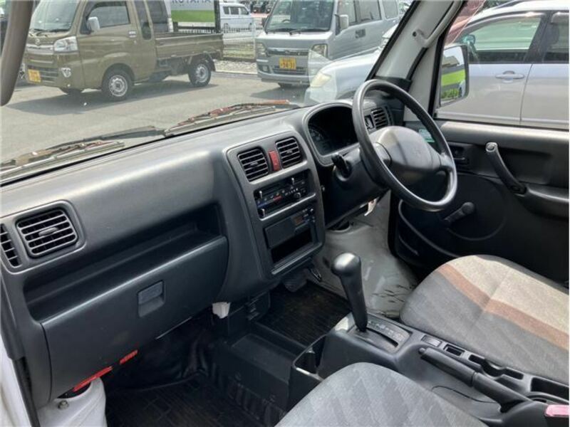 CARRY TRUCK