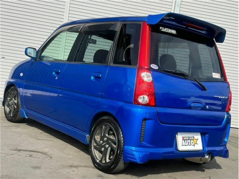 PLEO