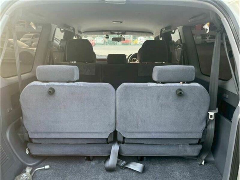 LAND CRUISER PRADO-10