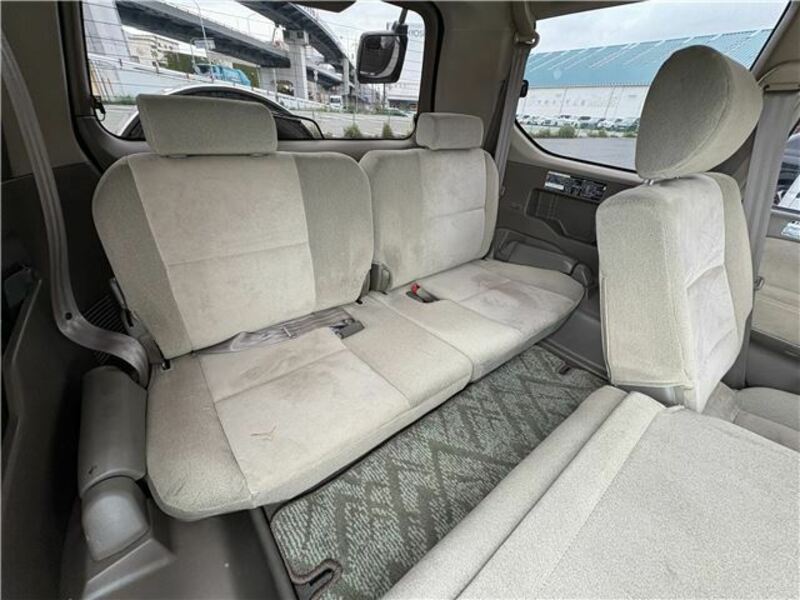 LAND CRUISER PRADO-9