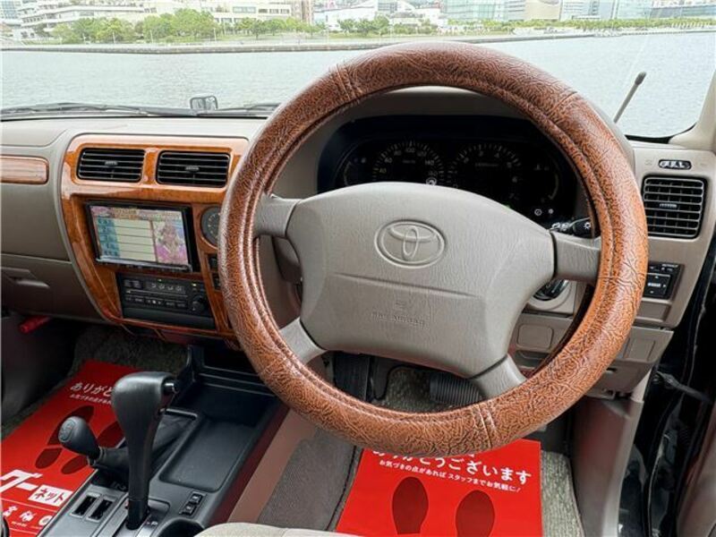 LAND CRUISER PRADO-20