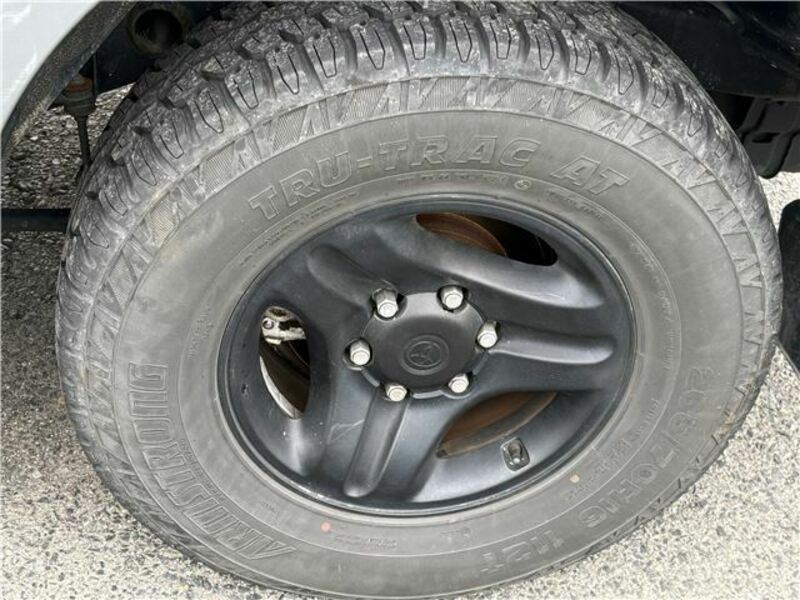 LAND CRUISER PRADO-24