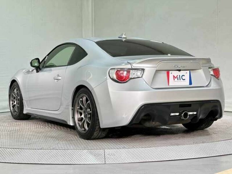 86