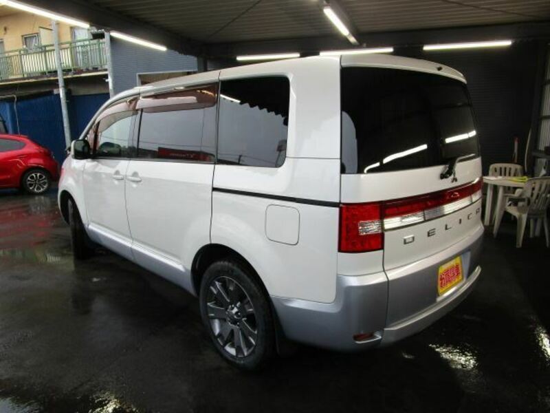 DELICA D5