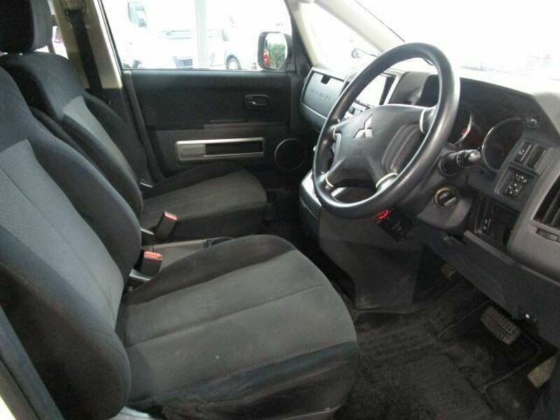 DELICA D5