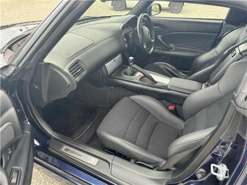 S2000