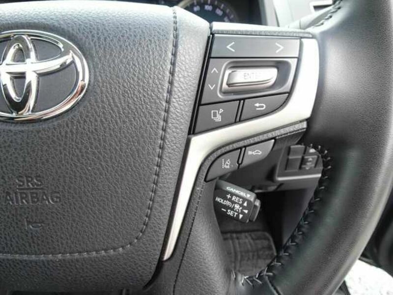 LAND CRUISER PRADO-18