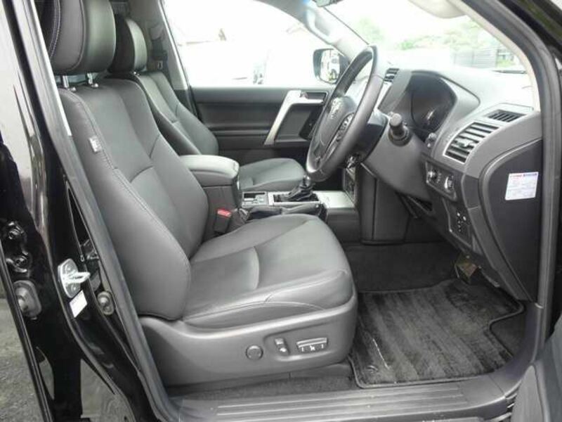 LAND CRUISER PRADO-19