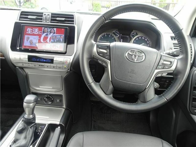 LAND CRUISER PRADO-36