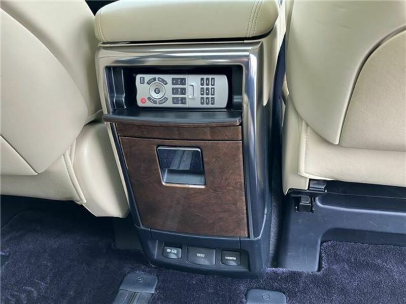 ALPHARD-23