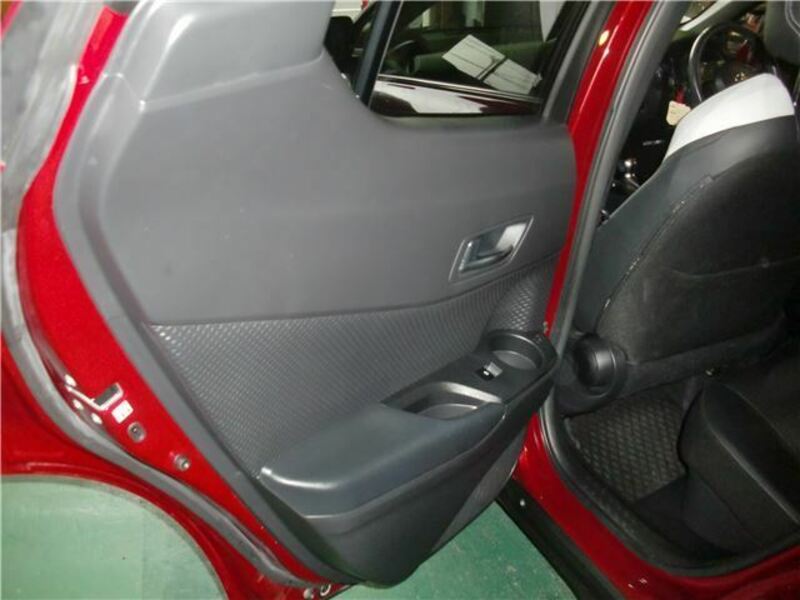 C-HR-25