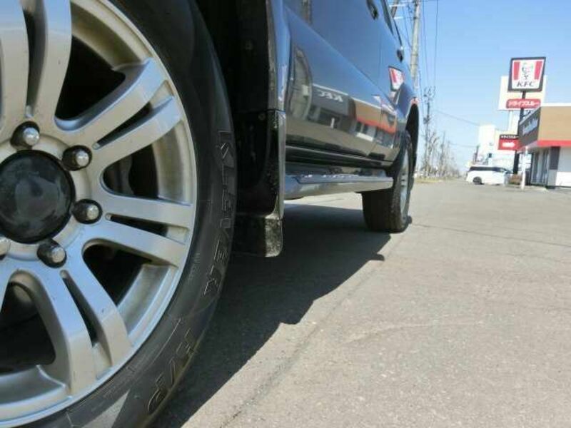 LAND CRUISER PRADO-10