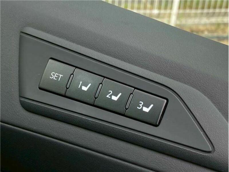 ALPHARD-18