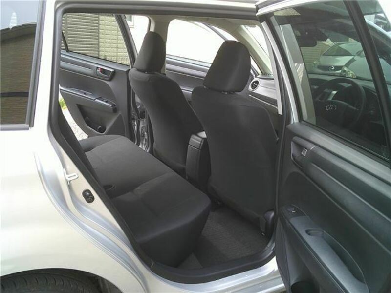 COROLLA FIELDER