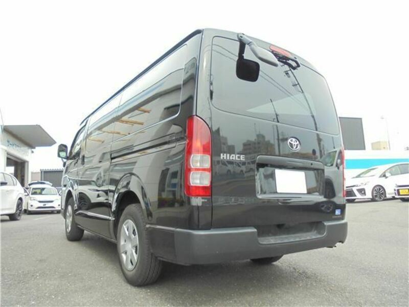 HIACE VAN-1