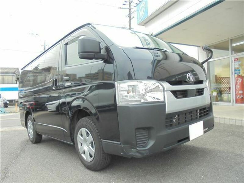 HIACE VAN-4