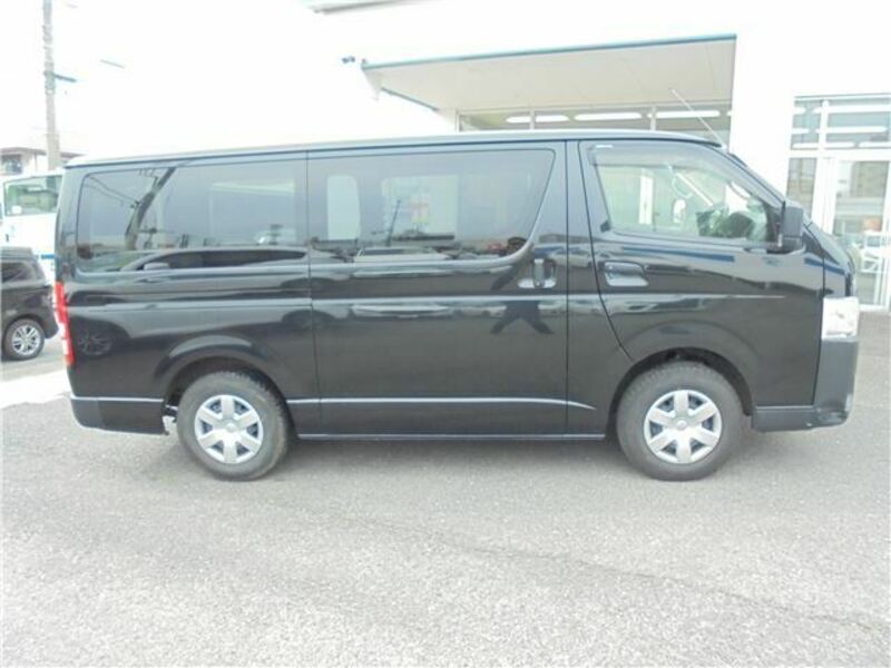 HIACE VAN-6