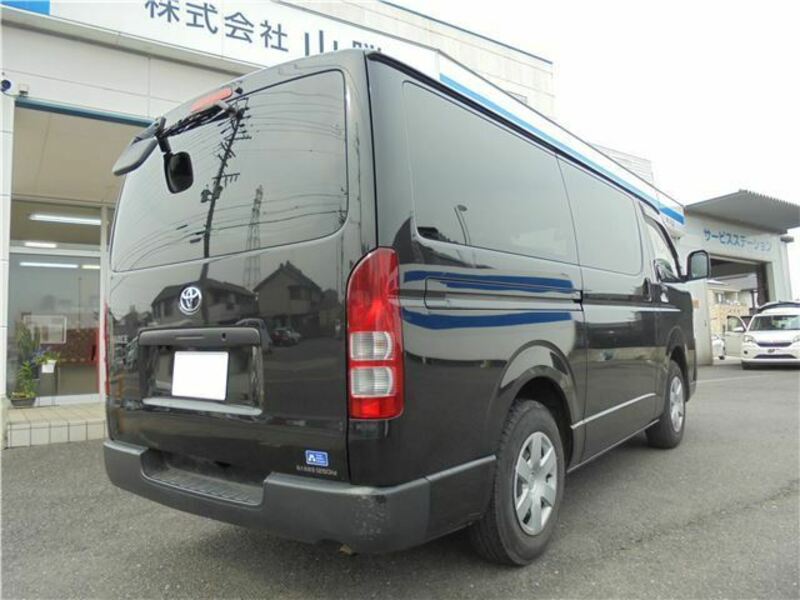 HIACE VAN-9