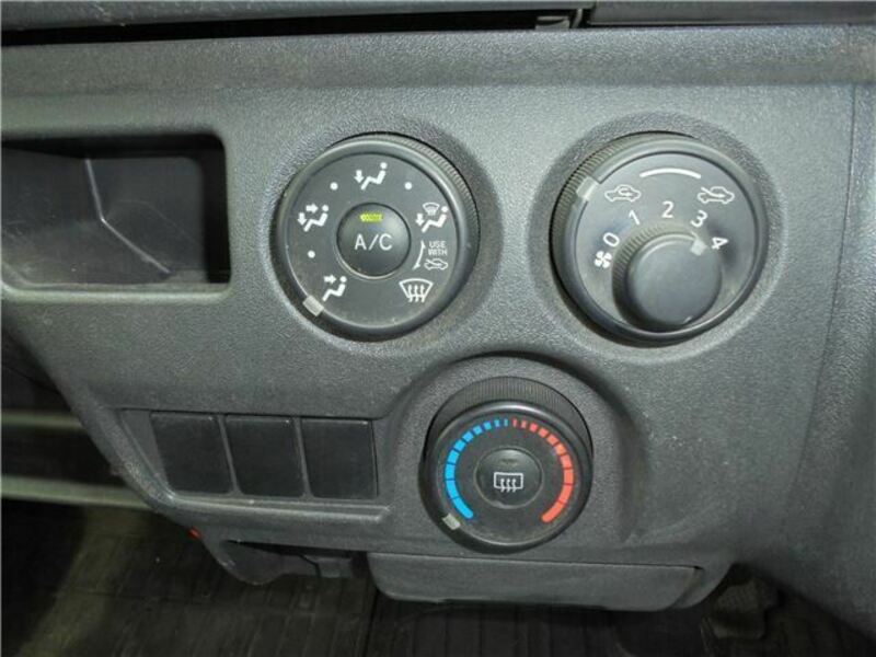 HIACE VAN-34