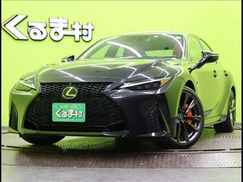 LEXUS IS
