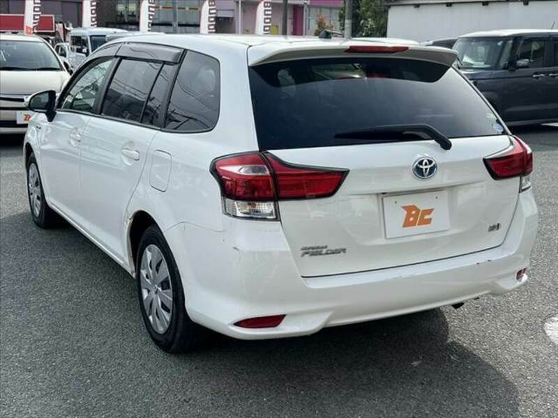 COROLLA FIELDER