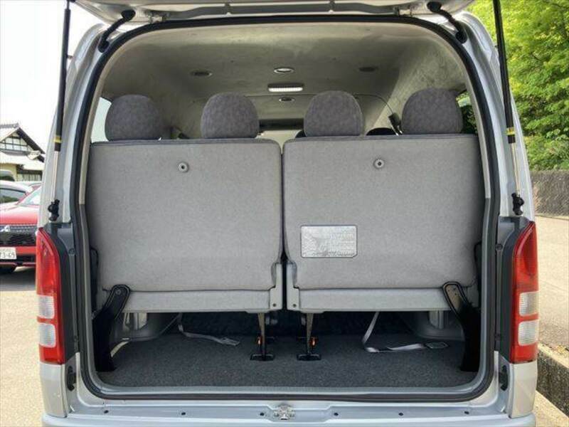 HIACE VAN