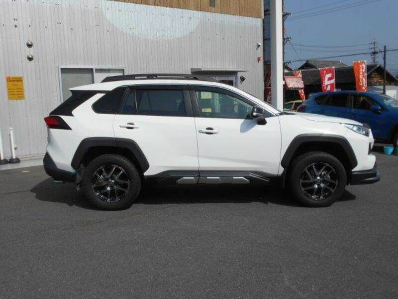 RAV4