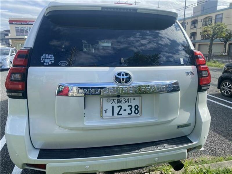 LAND CRUISER PRADO-2