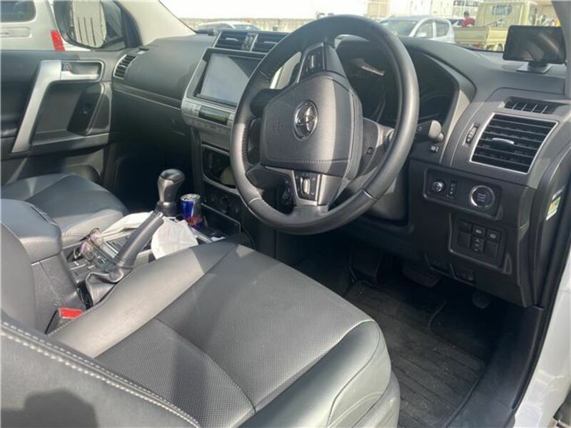 LAND CRUISER PRADO-3
