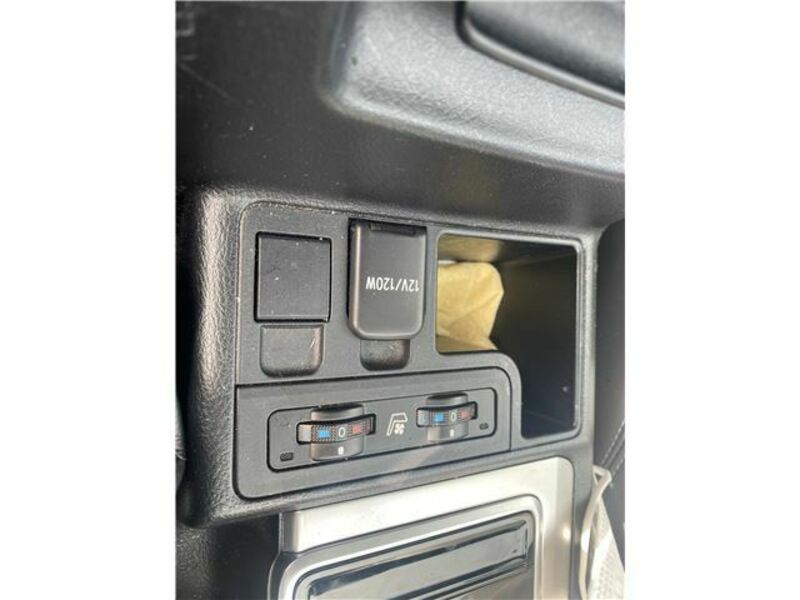 LAND CRUISER PRADO-6