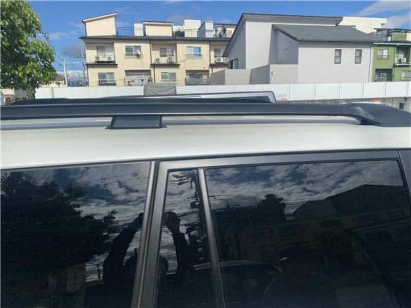 LAND CRUISER PRADO-9