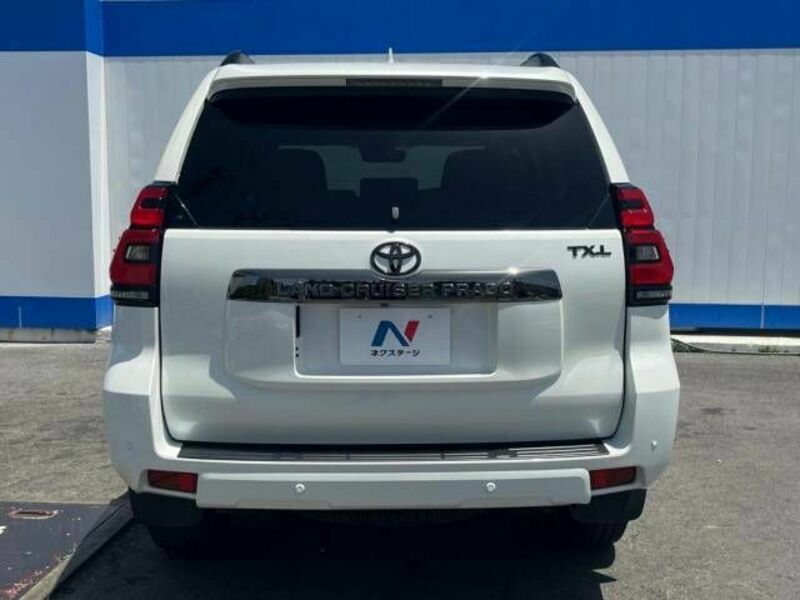 LAND CRUISER PRADO-16