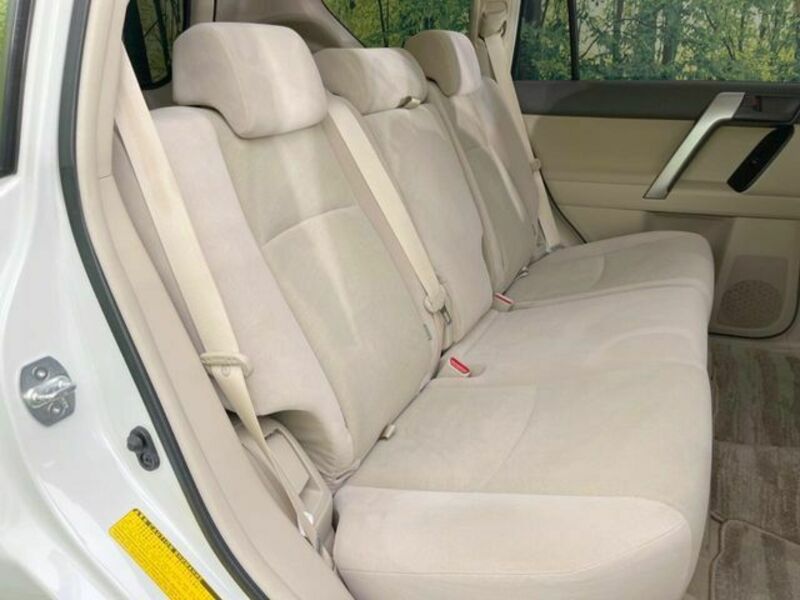 LAND CRUISER PRADO-8