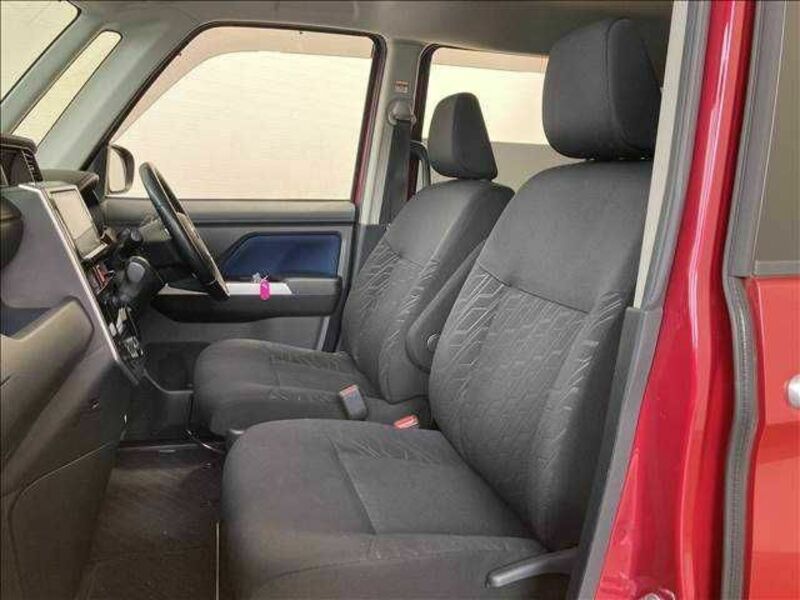 ROOMY