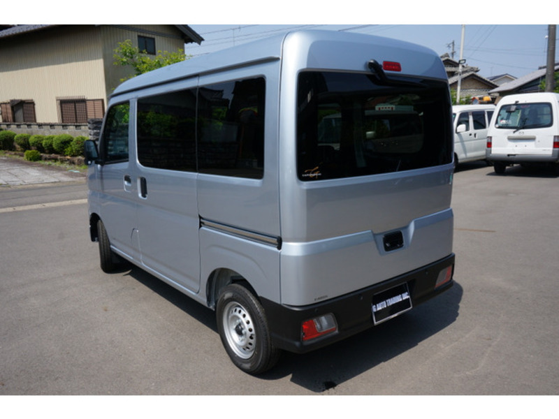 PIXIS VAN