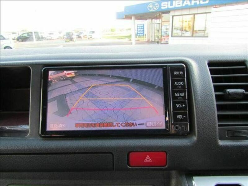 HIACE COMMUTER