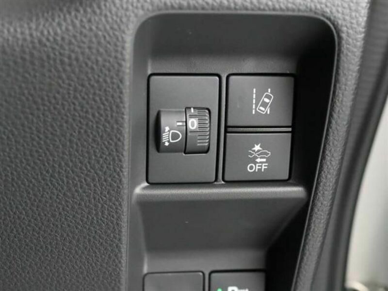 N-VAN-13