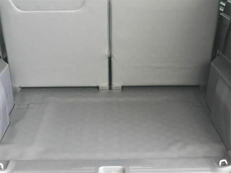 N-VAN-25
